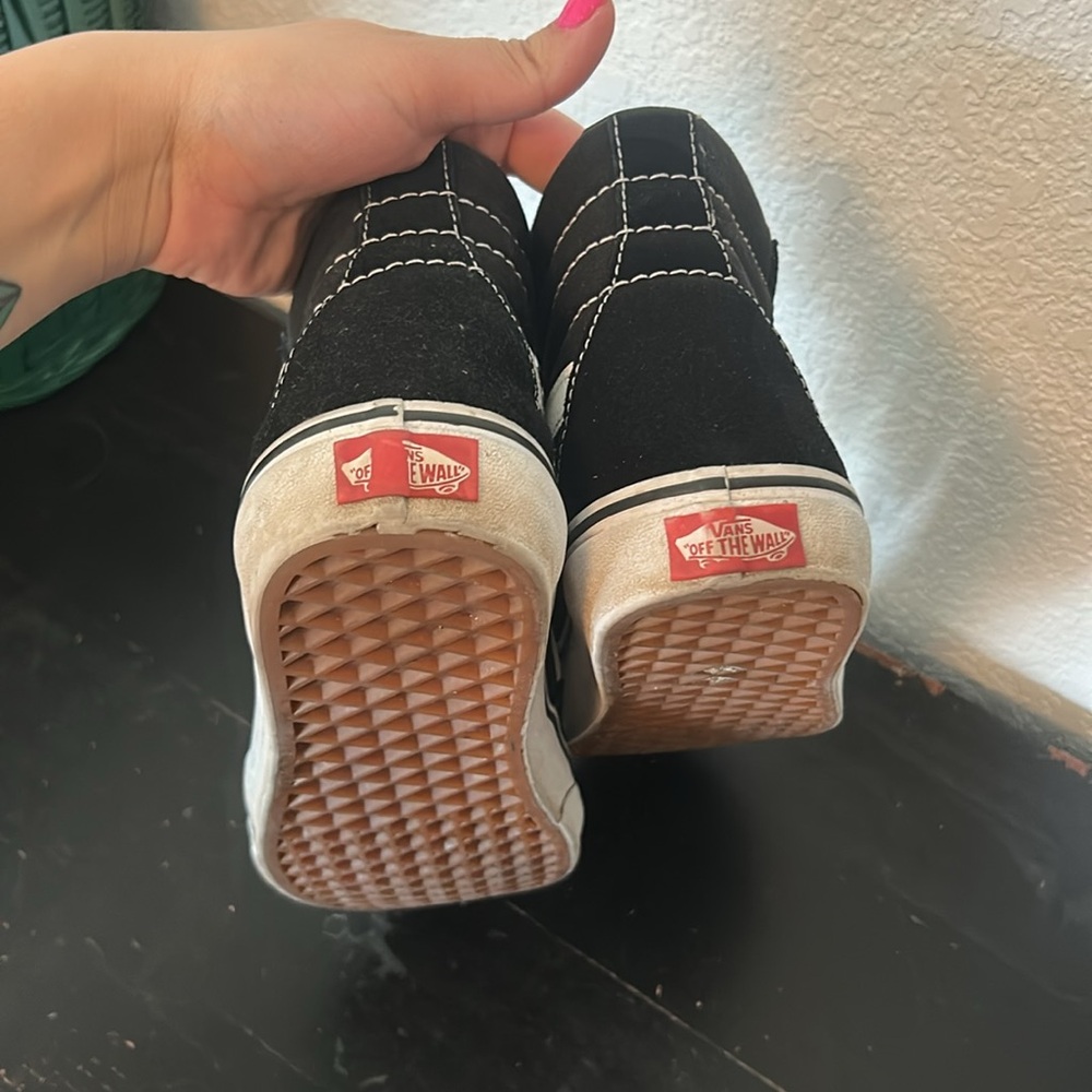 Vans Hi Tops - Picture 2 of 6